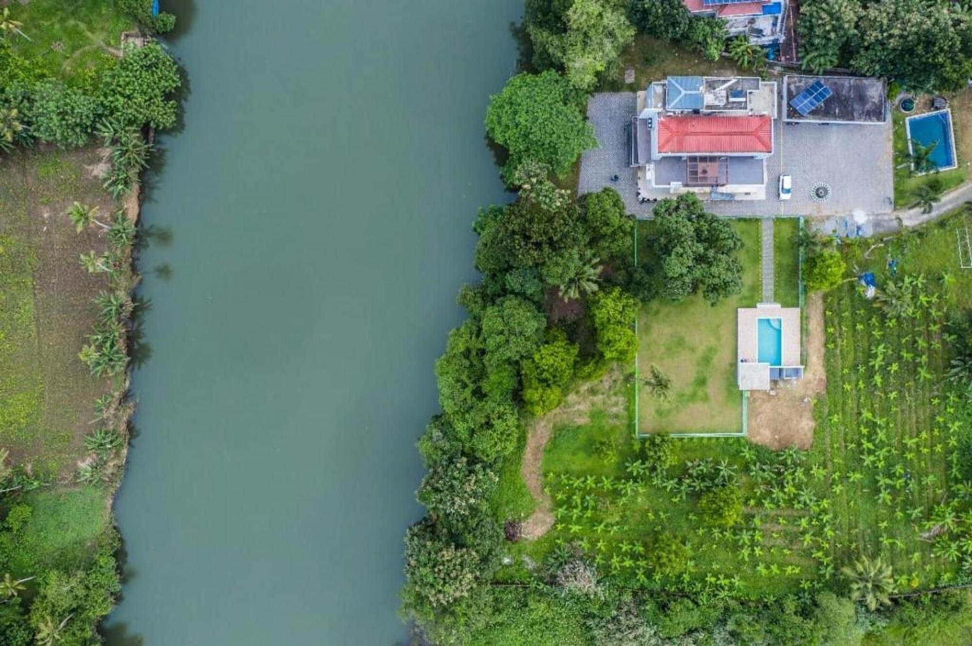 Nadhiyoram River Retreat Kochi Extérieur photo