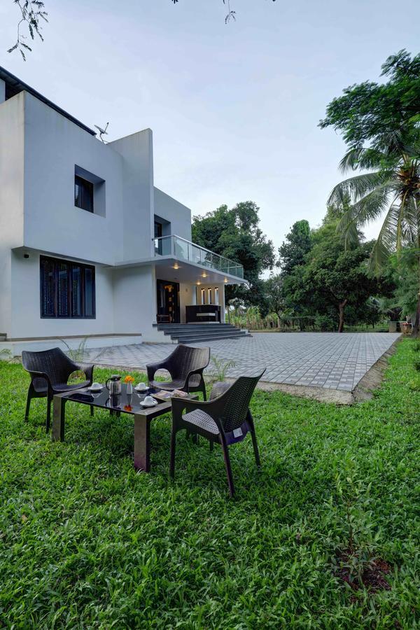 Nadhiyoram River Retreat Kochi Extérieur photo